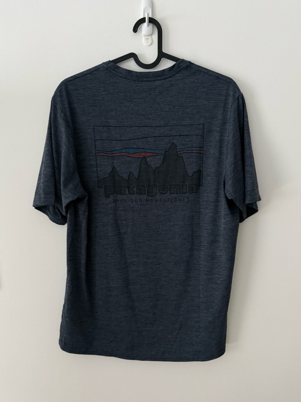 Patagonia Men's Capilene Cool Daily Graphic Shirt - Picture 2 of 6